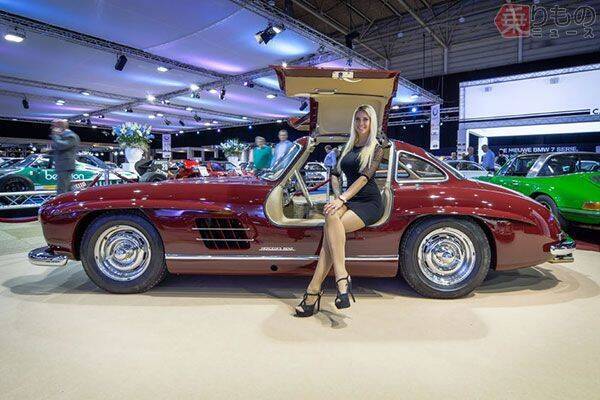 女子がグッとくる駐車のバックの仕草、消滅の危機へ　すべてはバックモニターの功罪！