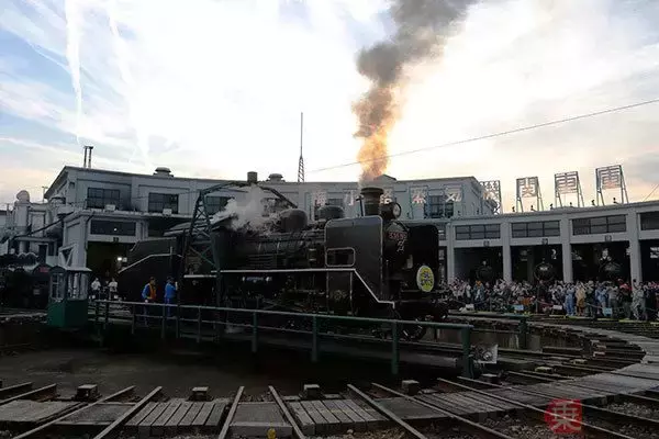 「さよなら79歳のSL「ポニー」　地球を35周走ったC56形160号機、本線から引退」の画像