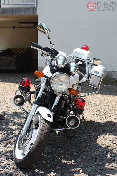 陸自の白バイは「白バイ」にあらず？　隊の警察組織「警務隊」とその専用バイクとは