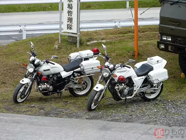 「陸自の白バイは「白バイ」にあらず？　隊の警察組織「警務隊」とその専用バイクとは」の画像