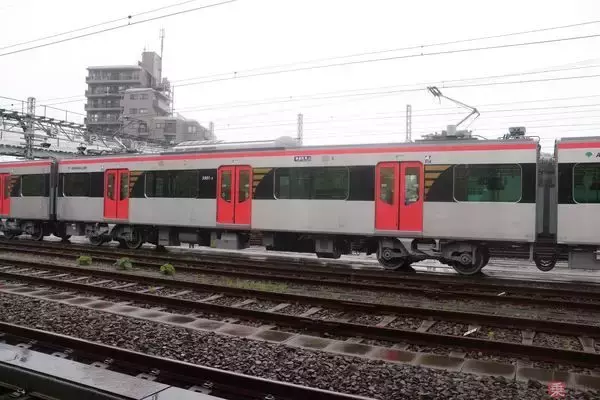 「徹底解説！　都営浅草線5500形　最高速度の向上で乗り入れ路線が拡大へ」の画像