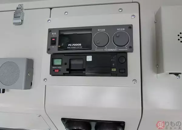 「方向幕やバスカードも過去のものに？　いまや珍しいバスの設備【路線バス編】」の画像