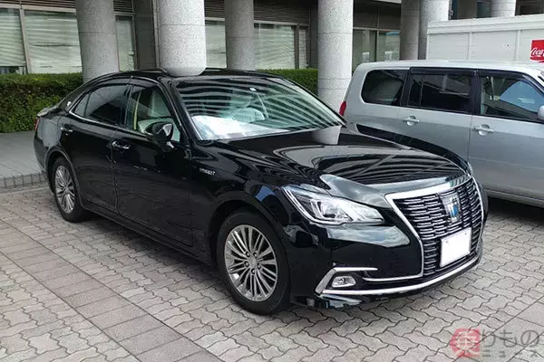 「「JPN TAXI」自衛隊への思わぬ影響　商用「クラウン」消滅で黒塗り将官車どうなった？」の画像