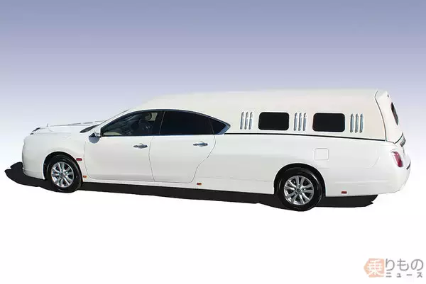 「光岡が霊柩車に力を入れるワケ　自動車メーカーで唯一製造、海外展開も　その強みとは」の画像