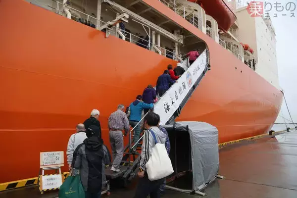 「南極観測船「しらせ」がなぜ被災者支援？　北海道地震、実は「偶然居合わせたから」」の画像