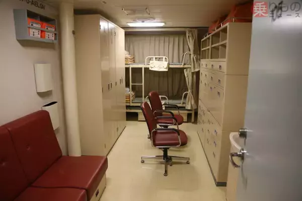 「南極観測船「しらせ」がなぜ被災者支援？　北海道地震、実は「偶然居合わせたから」」の画像