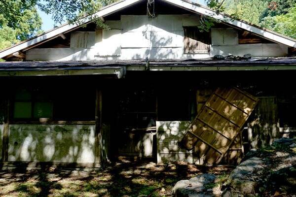 飯田線の「秘境駅」を訪ねて　「不安」と「拍子抜け」の狭間を旅する