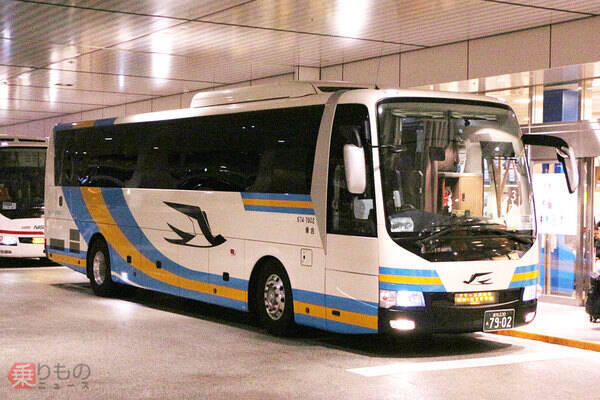 四国の高速バス、ココが凄い！ 明石海峡大橋の開通で急成長 「自家用車＋バス」も発達