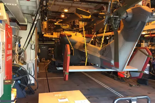 「日英なぜ急接近？ 英軍艦「モントローズ」来日と一般公開の背景にブレグジット問題」の画像