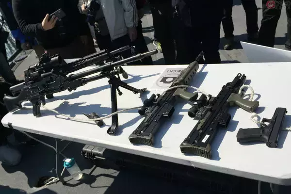 「日英なぜ急接近？ 英軍艦「モントローズ」来日と一般公開の背景にブレグジット問題」の画像