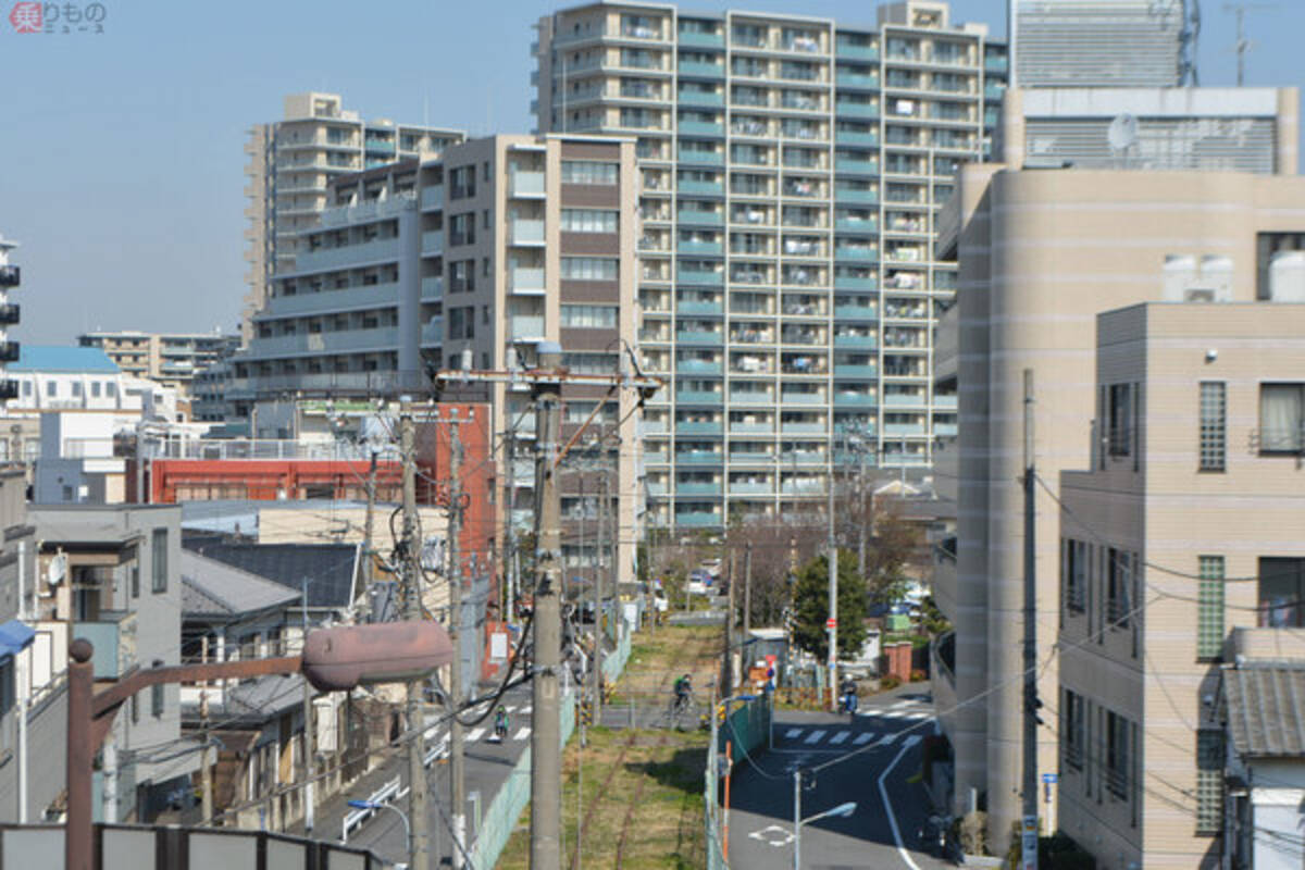 マンションに消える廃線跡 その正体は 住宅街を貫く線路 踏切跡 東京 王子の風景 2019年3月24日 エキサイトニュース 2 3