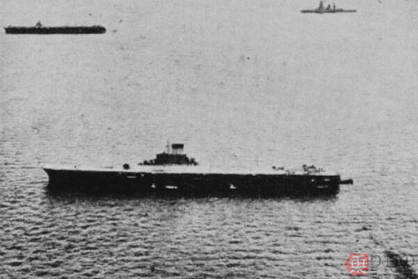 重装甲空母「大鳳」はなぜ魚雷1発で沈んだ？ 「不沈」をうたわれた空母の一部始終