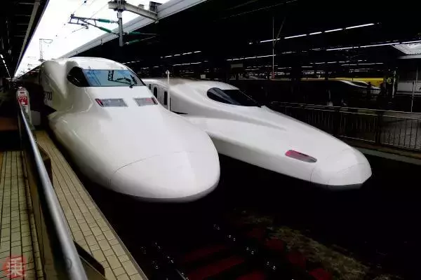 「台風の予想進路図？ 北陸新幹線の敦賀～新大阪間、公表ルートが「大ざっぱ」な理由」の画像