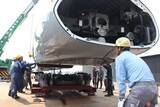 「新幹線N700系「量産先行試作車」宙に浮く！ リニア・鉄道館での展示へ搬入始まる」の画像2