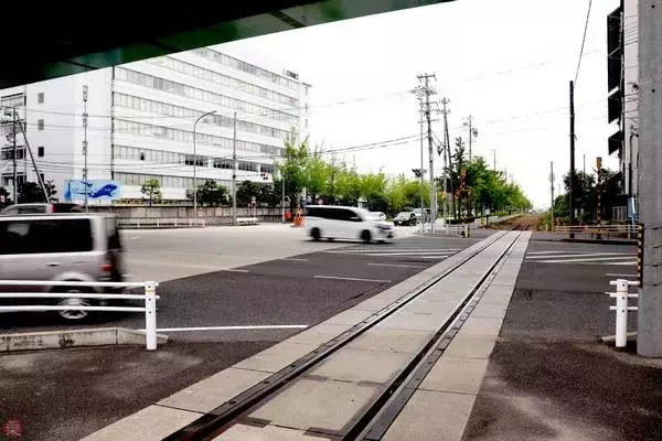 「名古屋港の「ローカル線」名鉄築港線に乗る 日中の運行本数はゼロでも重要路線」の画像