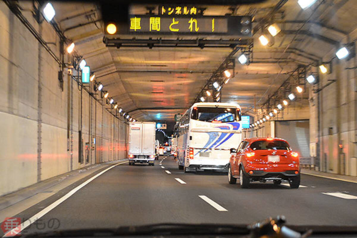 クルマの車間距離 時間 で決めるほうが適切 広がる 車間時間 の概念 目安は2秒 19年8月22日 エキサイトニュース