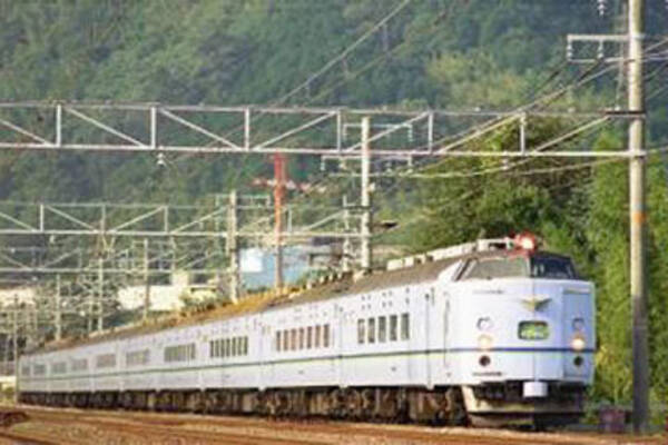 581系vs4系 投票で かつての色 が展示車両に復活 京都鉄道博物館 19年8月27日 エキサイトニュース