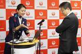 「お客様は険悪な夫婦、機材変更2時間待ち、どう接客すべきか… JAL接客コンテストとは」の画像1
