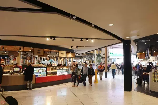 「シドニーの空港、日本ではありえない構造 航空券なしで保安検査場通過、搭乗口へ」の画像