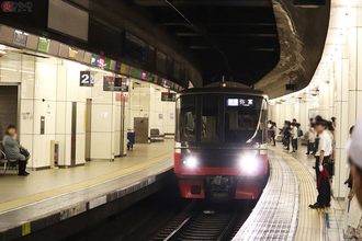 「迷駅」名鉄名古屋駅のカオス ゆえの工夫が面白い！ 行先編成種別バラバラ列車たち