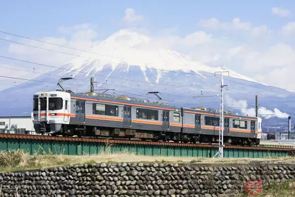 身延線で臨時快速運転 台風で寸断している中央本線の迂回ルートに