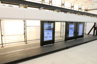 ドアも柵も全部動く世界初方式のホームドア開発 うめきた新駅に導入へ JR西日本