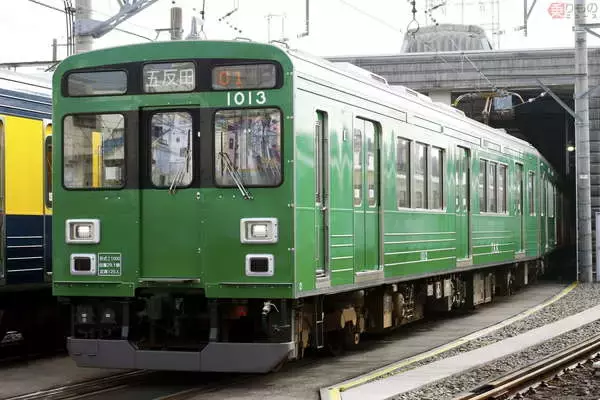 東急池上線 懐かしの「緑の電車」復活！ 30年前の電車再現 「T.K.K.」の文字も車体に