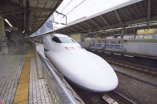 消えゆく「カモノハシ」700系新幹線 どんな車両だったのか？ 「新世代新幹線」の礎