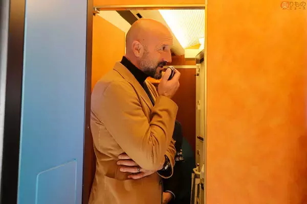 「鶴川発の特急ロマンスカー「ゼルビア号」走る 終点は「J1」 小田急×FC町田ゼルビアで」の画像