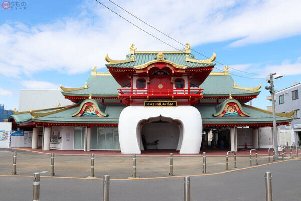 小田急 片瀬江ノ島駅が本格的な 竜宮城 に進化 金箔のイルカ像 約15mの龍 年2月28日 エキサイトニュース