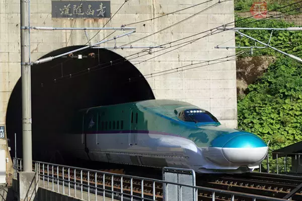 青函トンネル 乗った列車は「北斗星」「白鳥」が多数 トンネル経由にした理由を聞いた