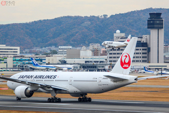 日本でも稀少 中途半端な「長さ1828m」伊丹空港A滑走路の謎 運営会社に聞いてみた