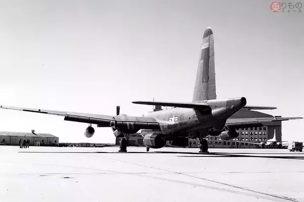 「どう見ても米海軍機なのに空軍所属で運用はCIA 絵に描いたようなスパイ機RB-69Aの正体」の画像