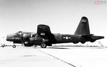 どう見ても米海軍機なのに空軍所属で運用はCIA 絵に描いたようなスパイ機RB-69Aの正体