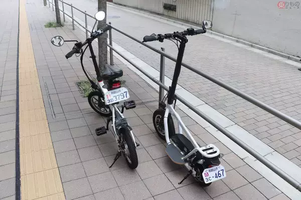 「「電動キックボード」どんな乗りもの？ glafit新作は「椅子のないスクーター」」の画像