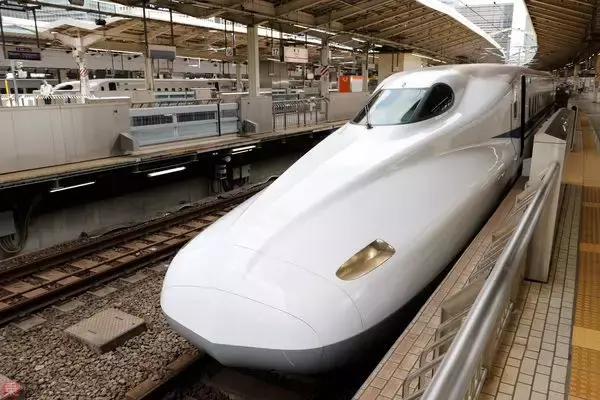 東海道新幹線「のぞみ」なぜいま追加運転？ 新型コロナで定期列車も一部運休中に