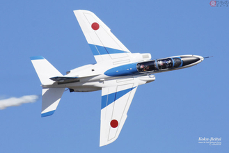 ブルーインパルスも機数が減った！ そろそろ考えようか空自T-4練習機の「後継」