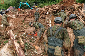 九州豪雨でも活躍中の自衛隊「人命救助システム」とは 自衛隊装備で初 外国軍にも供与