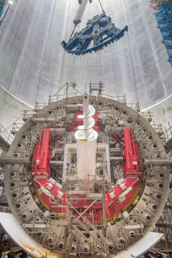 まるでスペースコロニー建設現場 いま大深度地下で進むリニア中央新幹線工事の姿