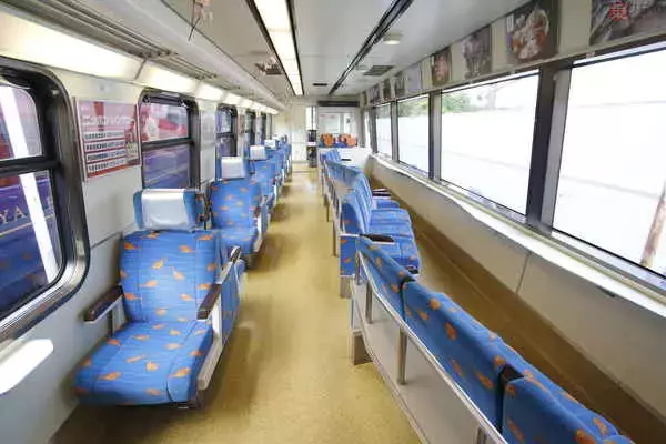 「「各駅停車のスーパーカー」って何だ!? 伊豆急「リゾート21」35年活躍の背景」の画像