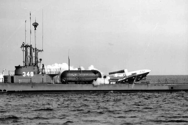 潜水艦はいかにして「ミサイルのデパート」になったか 脇役から最重要兵器への超絶進化