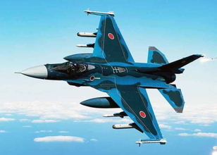 空自機と中国軍機が東シナ海で睨み合い 長崎の離島沖まで飛行した「怪しいプロペラ機」を捉えた画像が公開