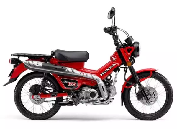 「日本じゃ60年間“不人気車!?” 今や爆売れ大ヒット「ハンターカブ」の意外な過去 始まりは海外ホンダのアイデア」の画像