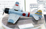「“究極の零戦プラモ”二一型でも登場！ 実機のような構造を再現！ 五二型と「全然違う！」驚愕の新規パーツ数」の画像1
