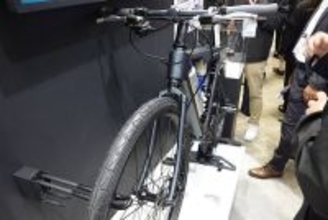 「“水素燃料”アシスト自転車」爆誕！ なぜ水素？ それは小さな小さな進歩