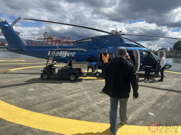 「飛行機じゃないの!?」 日本じゃ激レア “ヘリの定期便”海外で搭乗！ 乗り方も乗り心地も“常識破り”…そしてお値段は