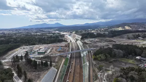新東名に「トヨタ印のPA」が誕生!? 建設中区間でNEXCOと連携して運営へ 「クルマ好きの聖地」になるか