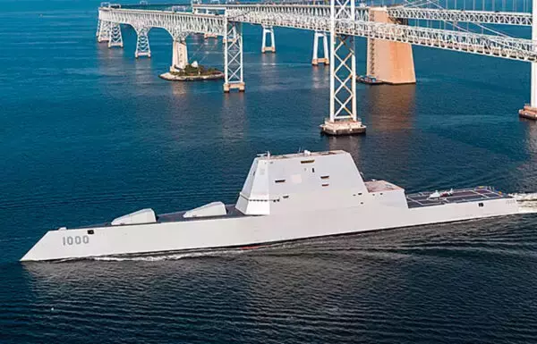米海軍の“最強”となるはずだったステルス艦 新兵器の装備で完全復活のはずが大幅な遅延発生！ やはり不遇艦なのか!?