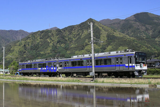 ほとんど「バス会社」なのになぜ「ちょっとだけ鉄道」やってるの？ その“本当の答え”とは