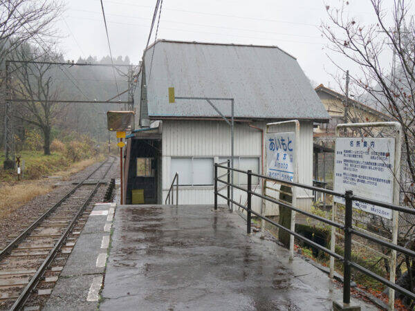 なんだ、この濃密な“昭和感”は…！ 富山地鉄の「本気で古い」激シブ駅舎6選【本線編】 リフォームしてても「時が止まってる」